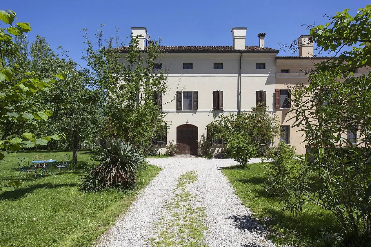 Corte Mainolda Castellucchio