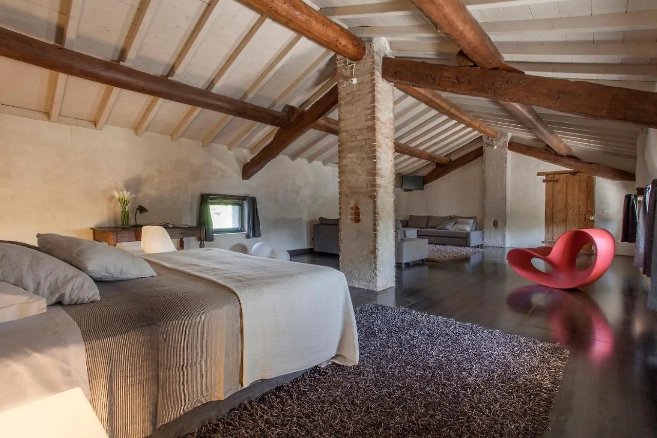 Farm stay Corte Mainolda Castellucchio