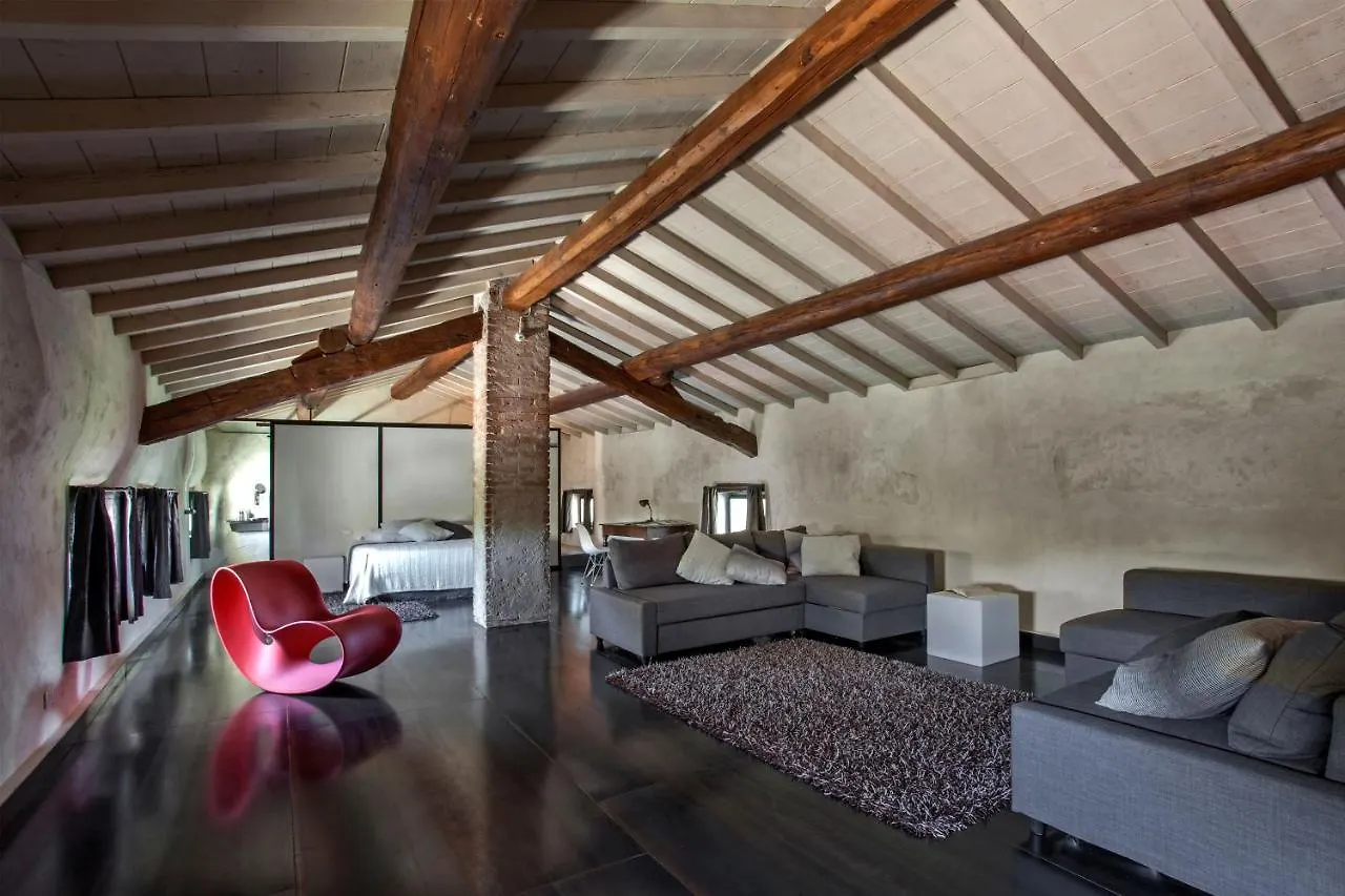 Farm stay Corte Mainolda Castellucchio